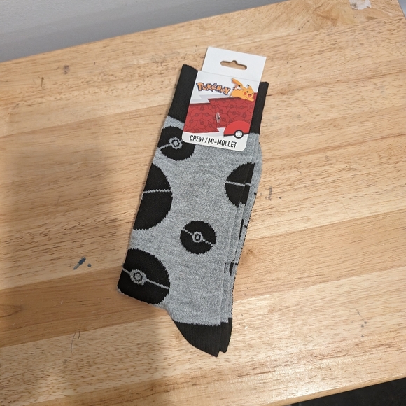 Crew Mi - Mollet Pokemon - Picture 1 of 2